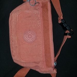 Kipling fanny pack